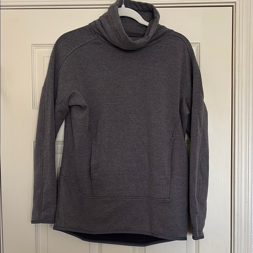 Mountain Hardwear Gray Cowl Neck Sweater Knit Fabric